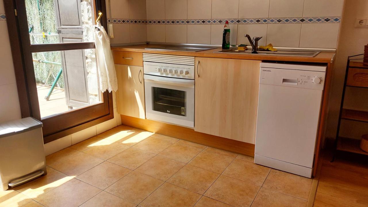 Apartamentos Castiello De Jaca 3000 Exterior photo