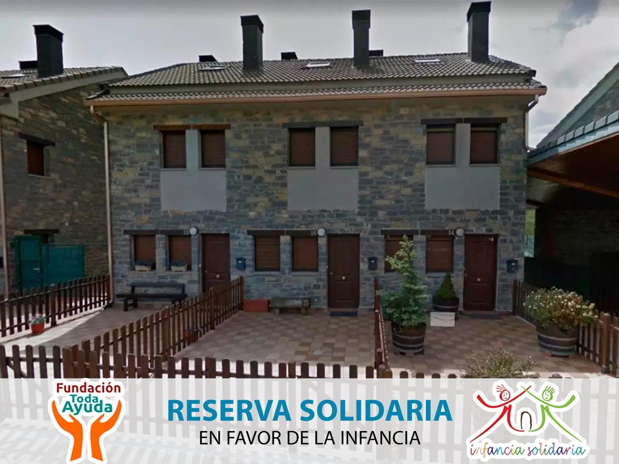 Apartamentos Castiello De Jaca 3000 Exterior photo
